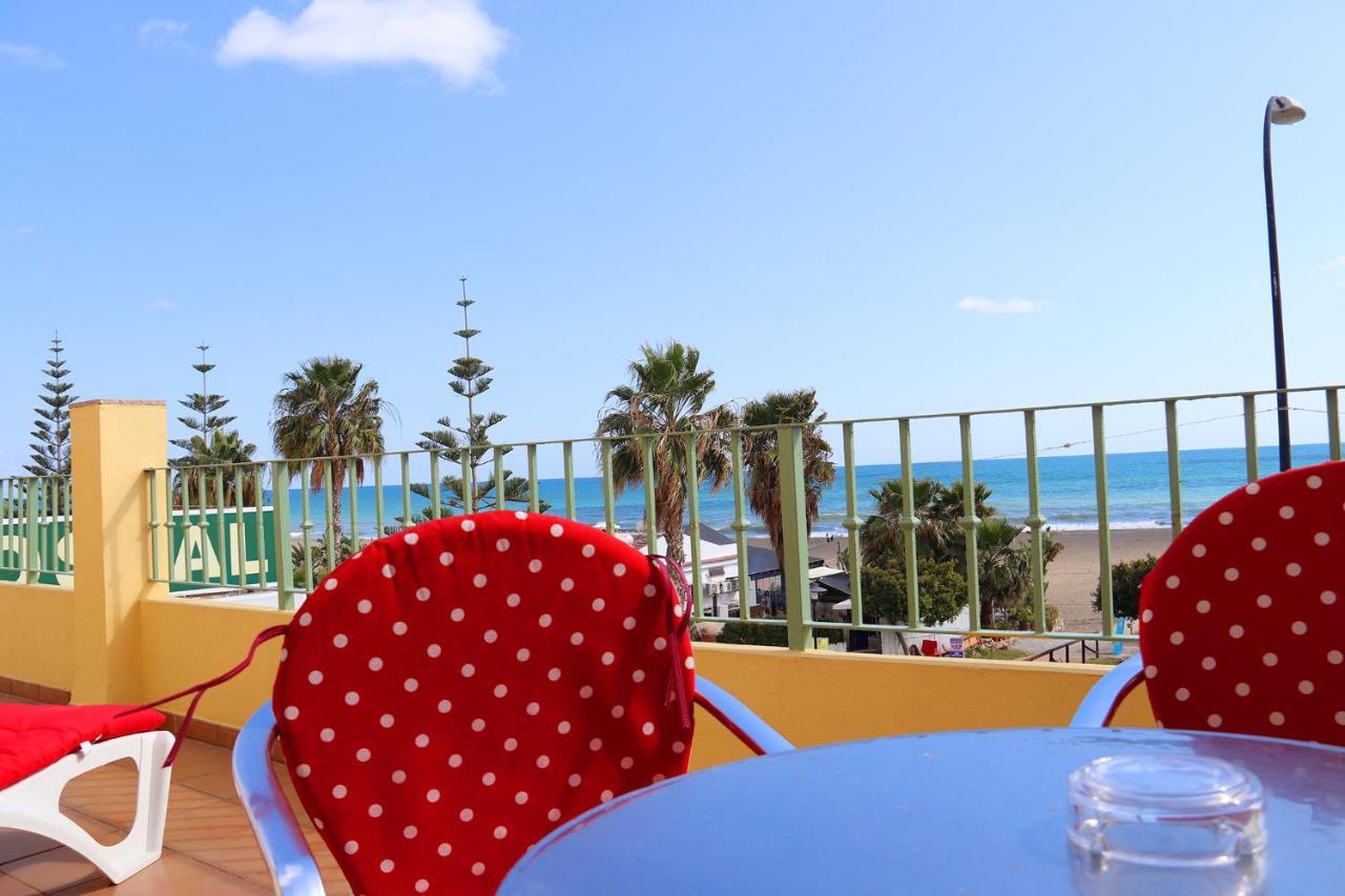 Hostal La Estacion Бенахарафе Екстериор снимка