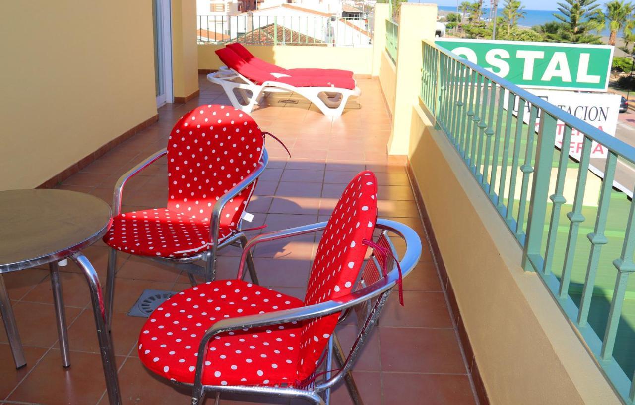 Hostal La Estacion Бенахарафе Екстериор снимка